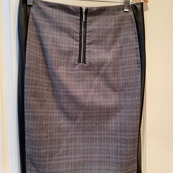 DEX The Suit Shop - pencil skirt - Picture 2 of 7
